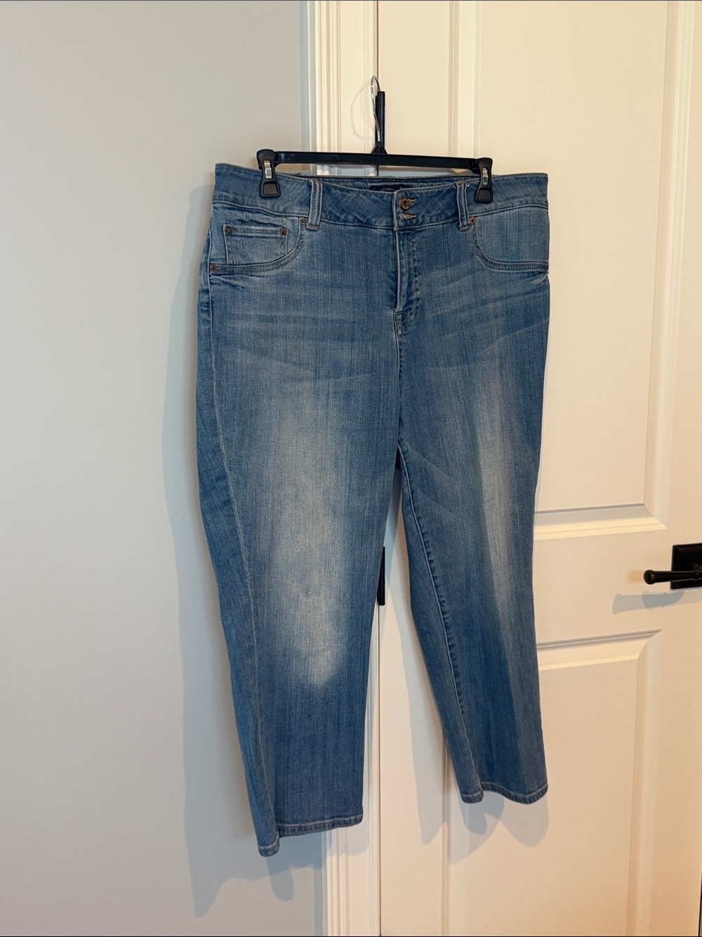 Lucky Brand Emma Crop Light Blue Cropped Stretch Jeans